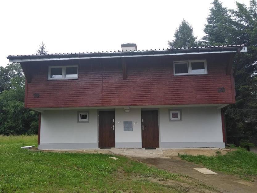 Osrodek Wypoczynkowy " Bieszczady" Myczkowce Exterior foto